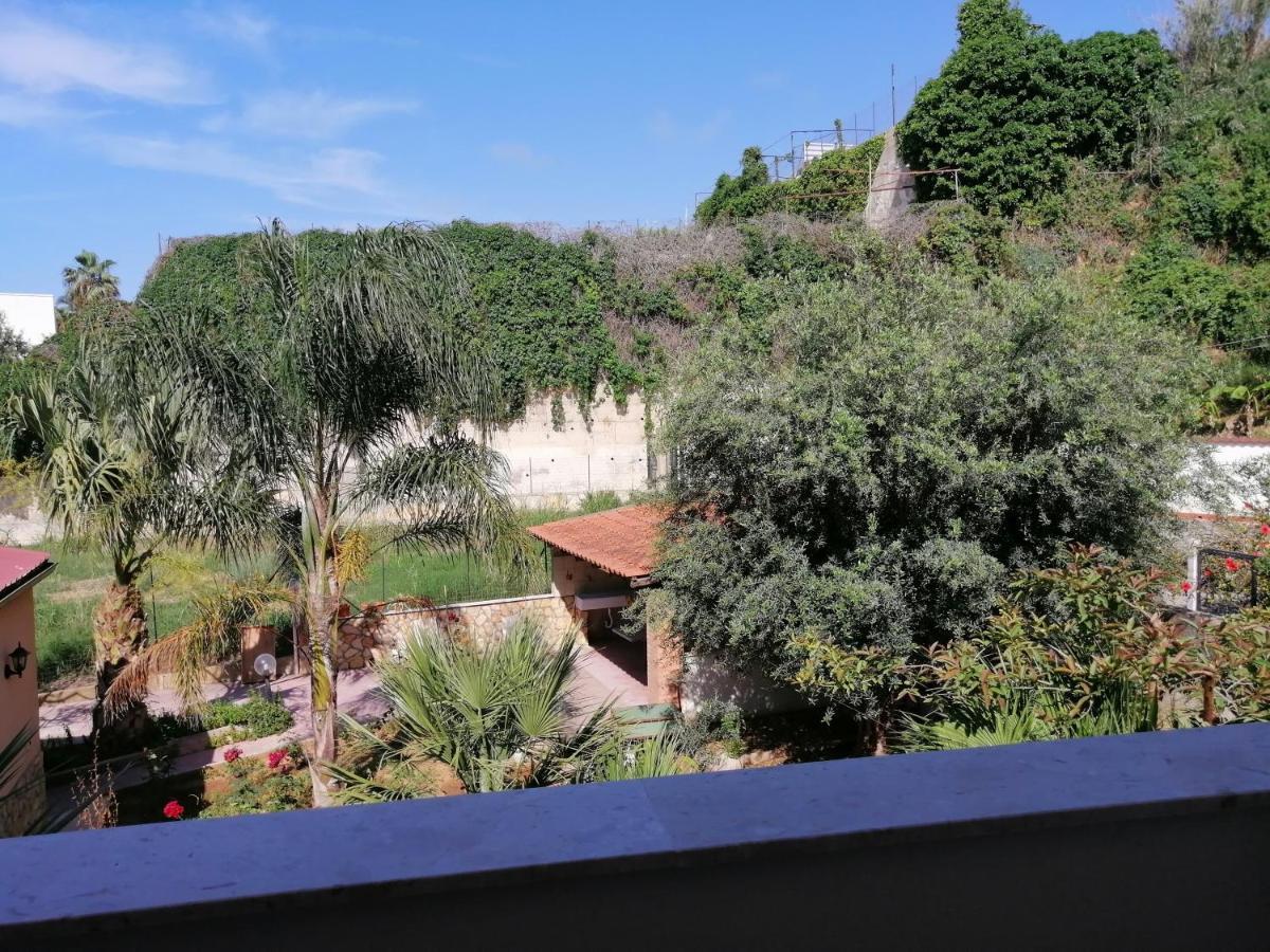 Residence Mare Azzurro Balestrate Esterno foto