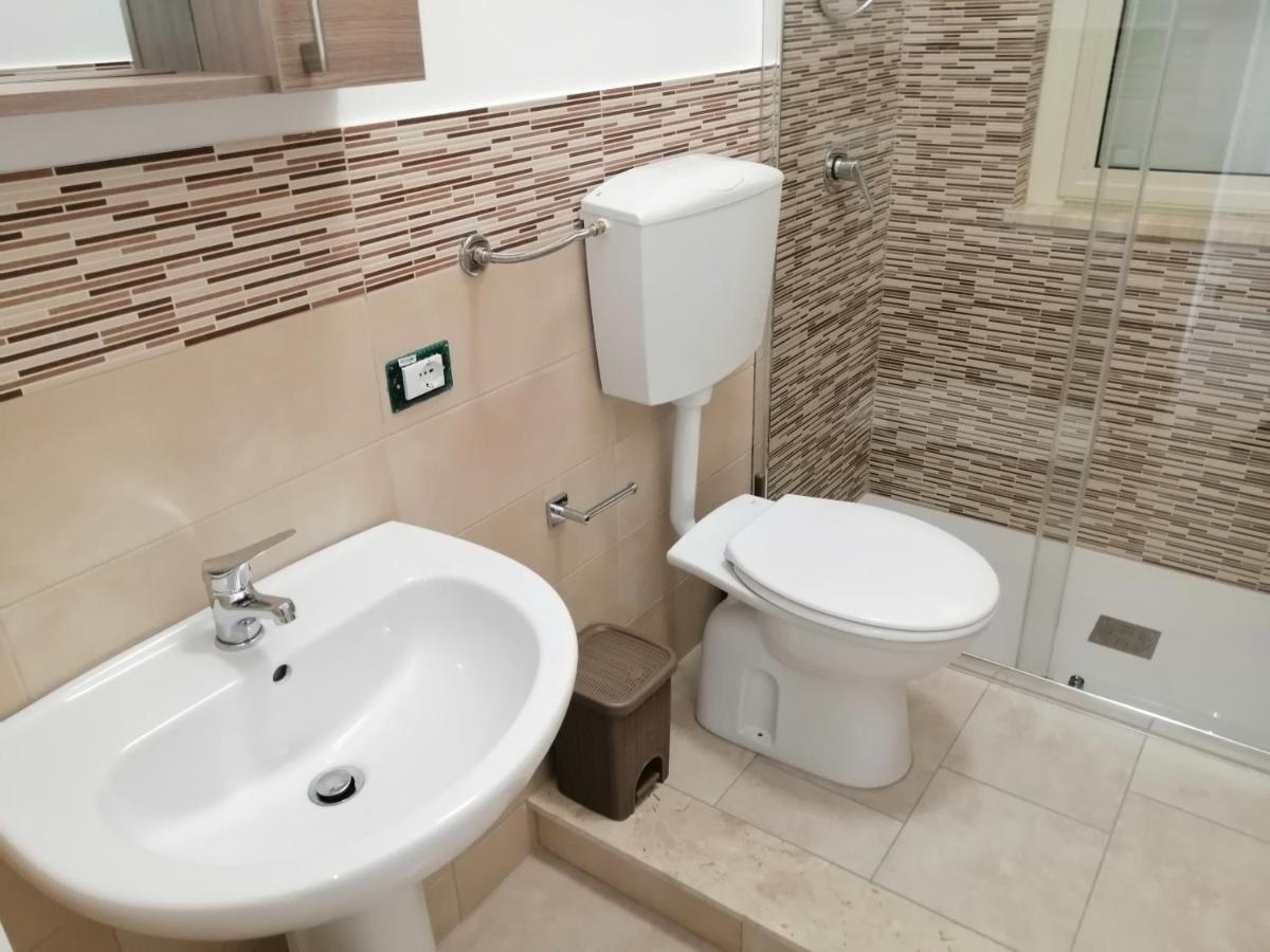 Residence Mare Azzurro Balestrate Esterno foto